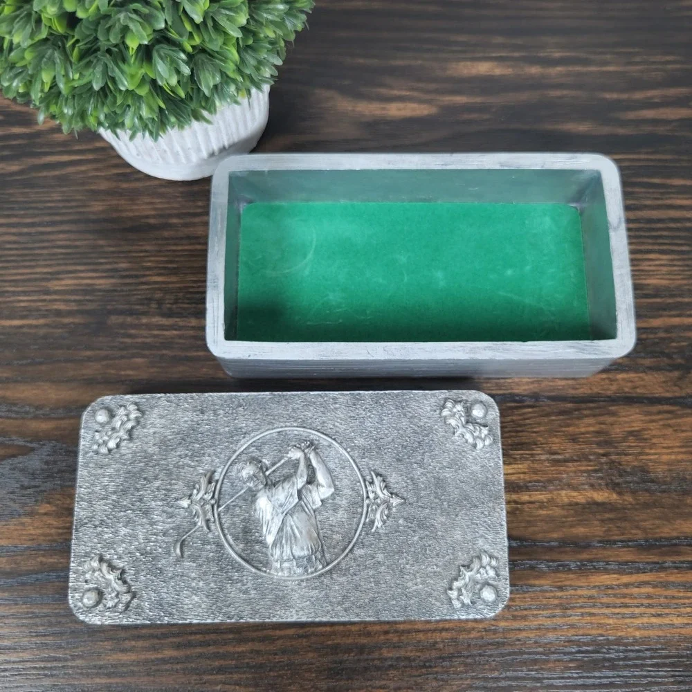 VTG 3D Golf Decorative Dresser/Desk/Trinket/Cigar Box 2003 CC Collectible